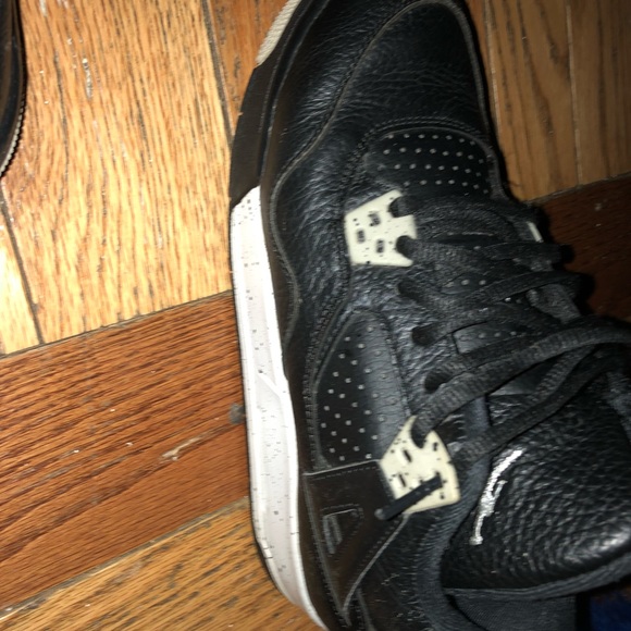 Jordan 5s - Picture 4 of 4